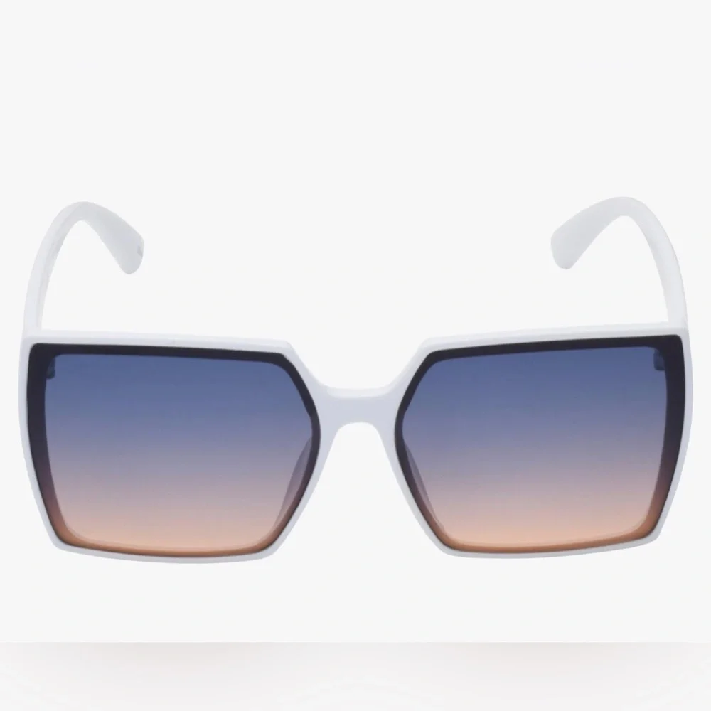 Jessica Simpson J6207 white glamourous silver sparkle Square UV400‎ Sunglasses